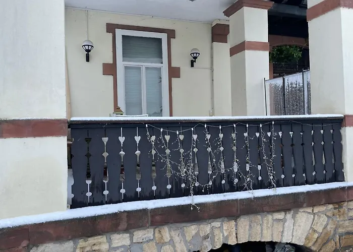 Gaestehaus Fliedner - Kutscherhaus بيت ضيافة 4*